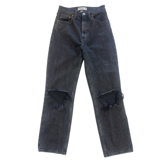 Abercrombie & Fitch Curve Love Ultra High Rise Ankle Straight Jeans - Black. - Picture 1 of 13